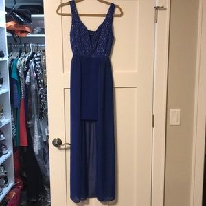 Low cut blue lace dress